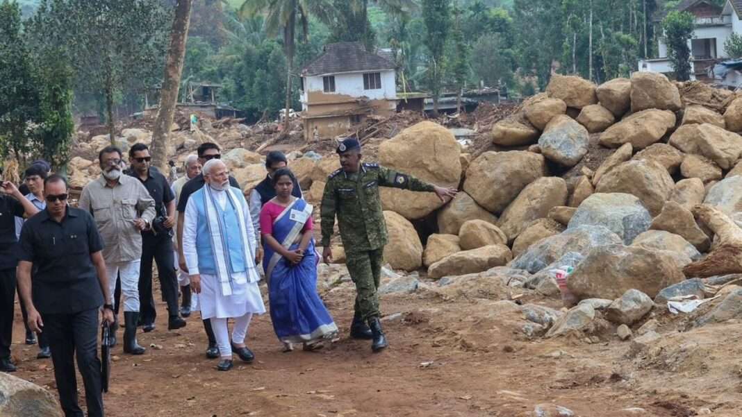 അസാധരണ ദുരന്തമെന്ന് പ്രധാന മന്ത്രി ; സഹായം പ്രഖ്യാപിച്ചില്ല, ഒപ്പമുണ്ടാകുമെന്ന് ഉറപ്പു നല്കി അസാധരണ ദുരന്തമെന്ന് പ്രധാന മന്ത്രി ; സഹായം പ്രഖ്യാപിച്ചില്ല, ഒപ്പമുണ്ടാകുമെന്ന് ഉറപ്പു നല്കി