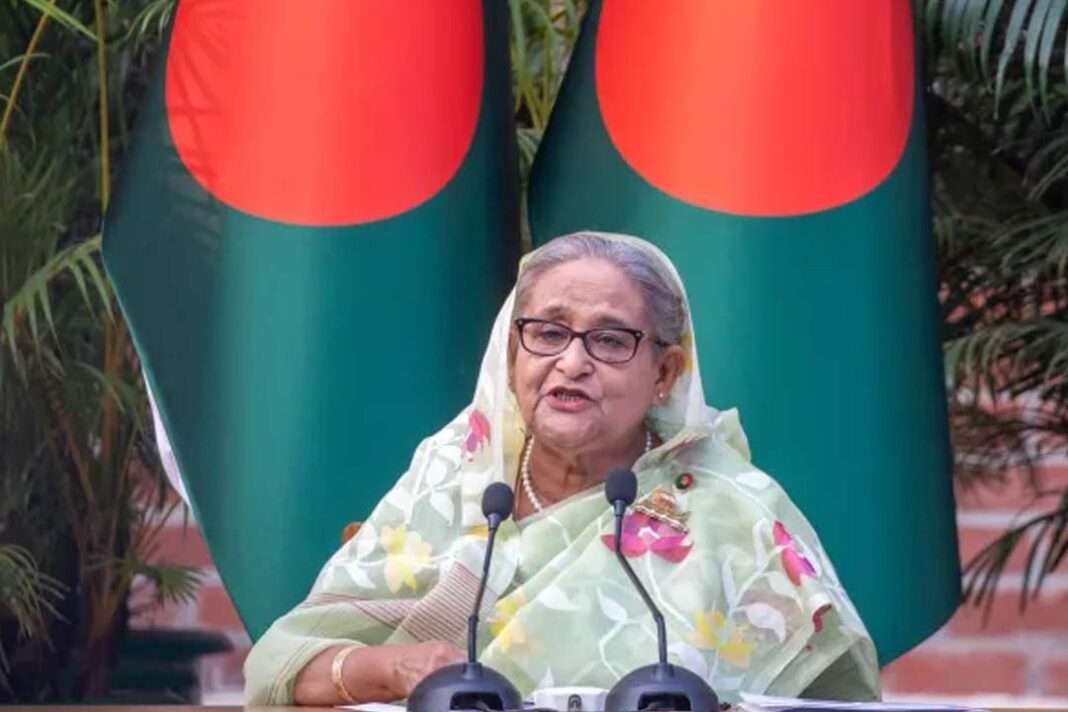 ഷെയ്ക്ക് ഹസീന ഇന്ത്യയിൽ തുടരുന്നു ; ബംഗ്ലാദേശിൽ ഇടക്കാല സർക്കാർ രൂപീകരിക്കും ഷെയ്ക്ക് ഹസീന ഇന്ത്യയിൽ തുടരുന്നു ; ബംഗ്ലാദേശിൽ ഇടക്കാല സർക്കാർ രൂപീകരിക്കും