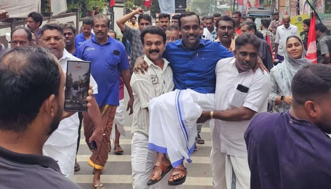 കെ.കെ. ശ്രീകാന്തിന് പായിപ്ര പഞ്ചായത്തിൽ ഉജ്ജ്വല വരവേല്പ് നല്കി ldf, valakam