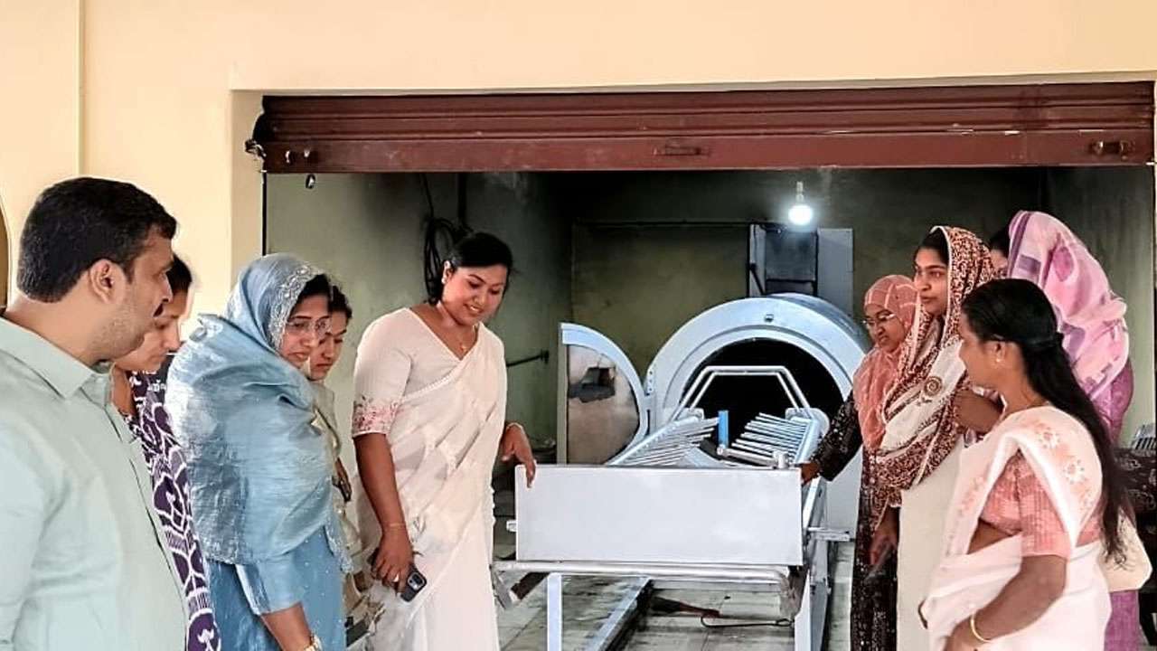 മുവാറ്റുപുഴ പൊതുശ്മശാനം ശനിയാഴ്ച തുറക്കും മുവാറ്റുപുഴ പൊതുശ്മശാനം ശനിയാഴ്ച തുറക്കും